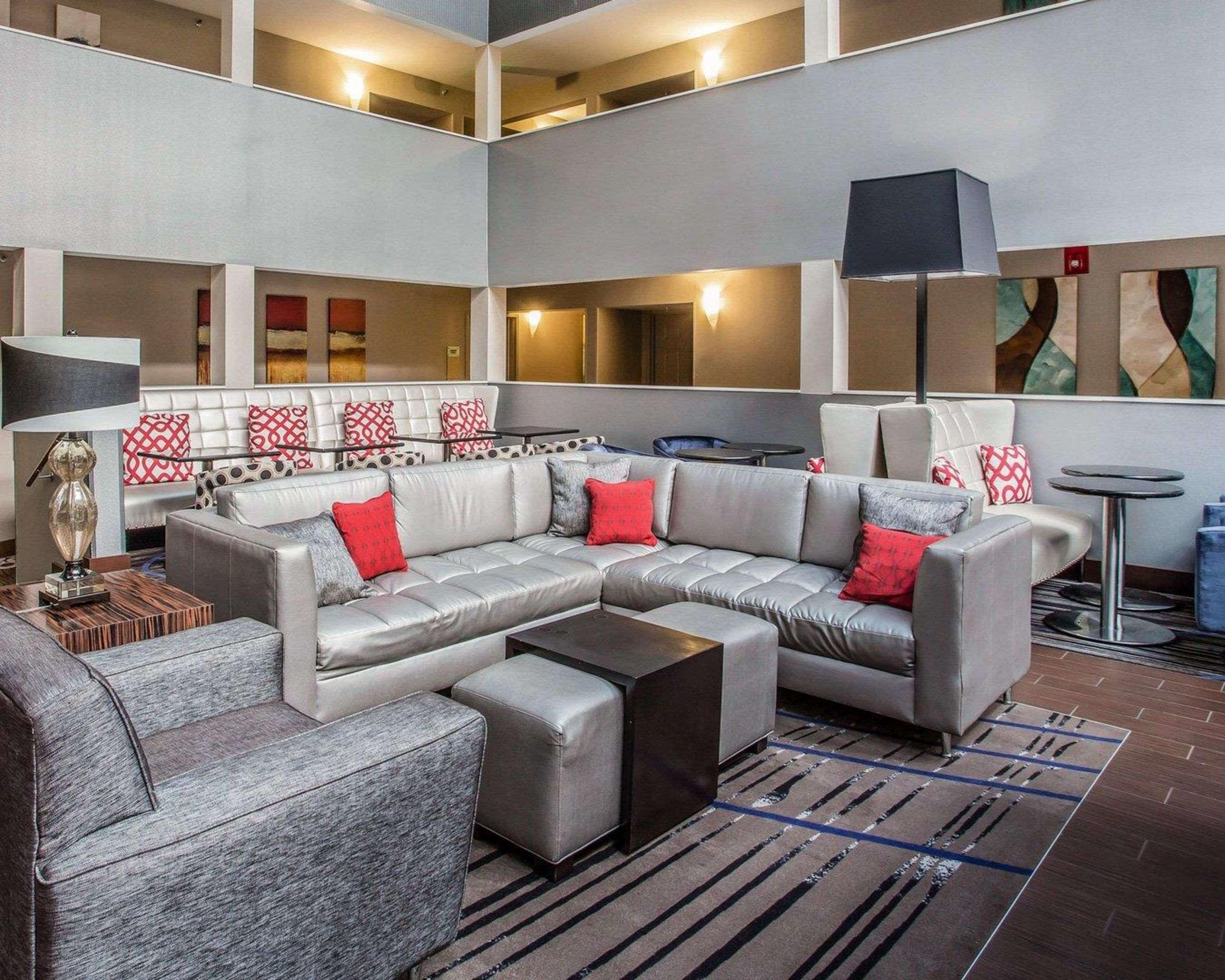 Quality Suites Nashville Airport Exterior foto